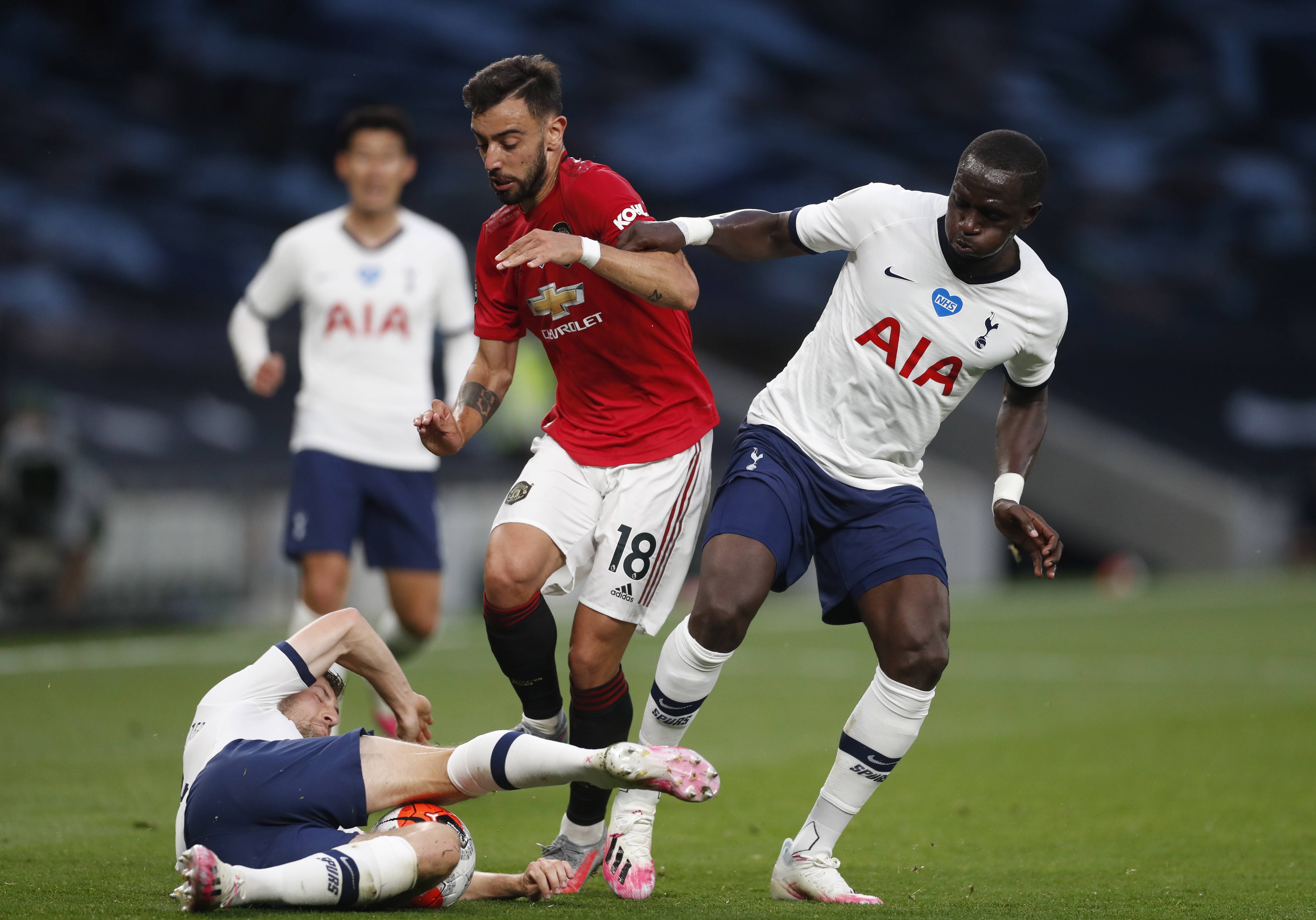 抢夺篮板球 抢夺篮板球